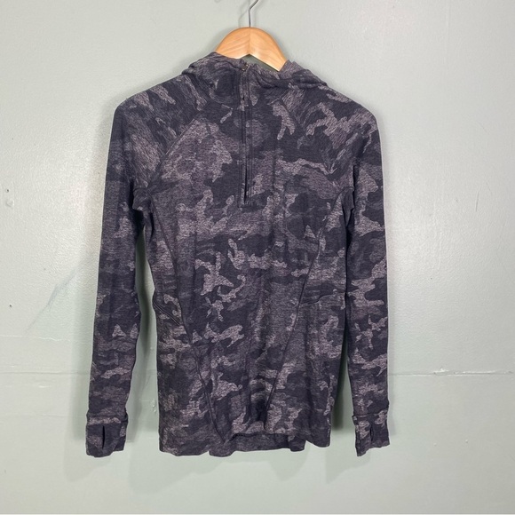 Lululemon Warm Stabilizer 1/2 Zip Hoodie Camo Sz 4‎ W3CTIS - Picture 1 of 6